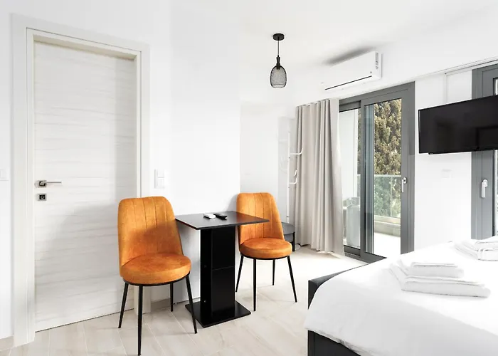 Velvet Luxury Studios In The City Center By Binobi!